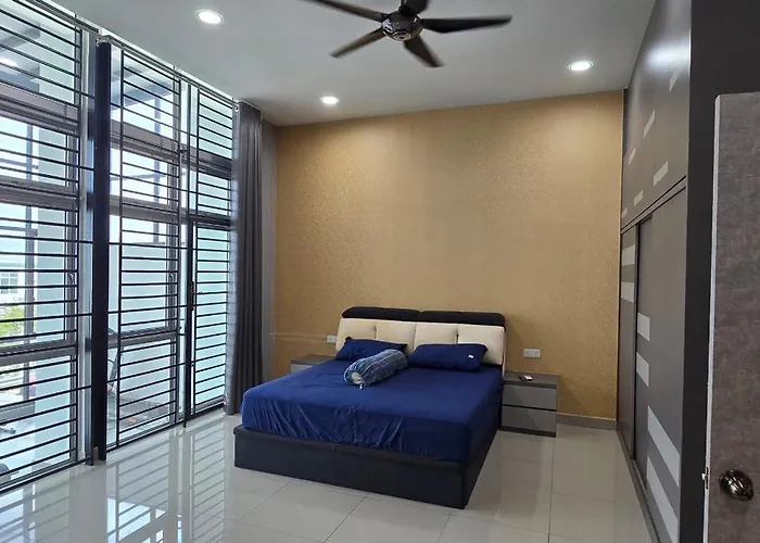 Bandar Alam Masai Staycation - Netflix, Unifi, Prime, Hotstar